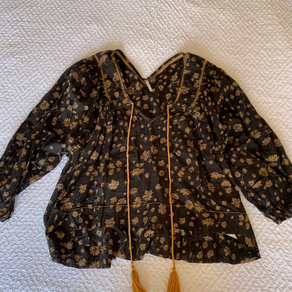 Free People sunflower top